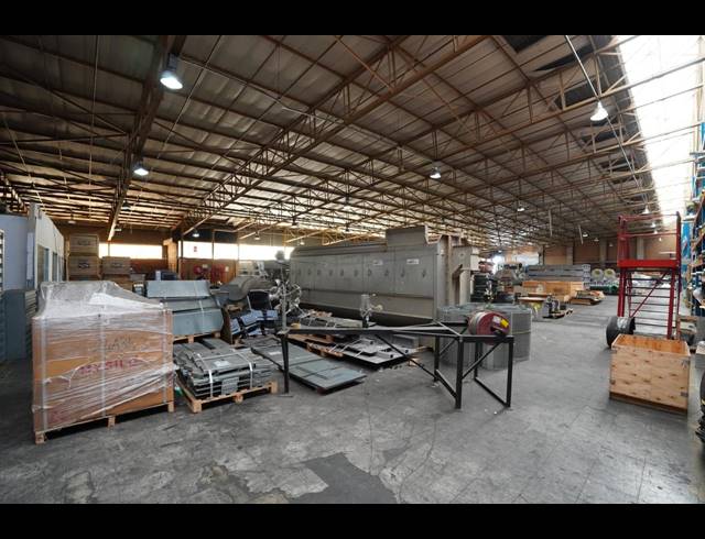 5,358M² WAREHOUSE TO LET IN LASER PARK
